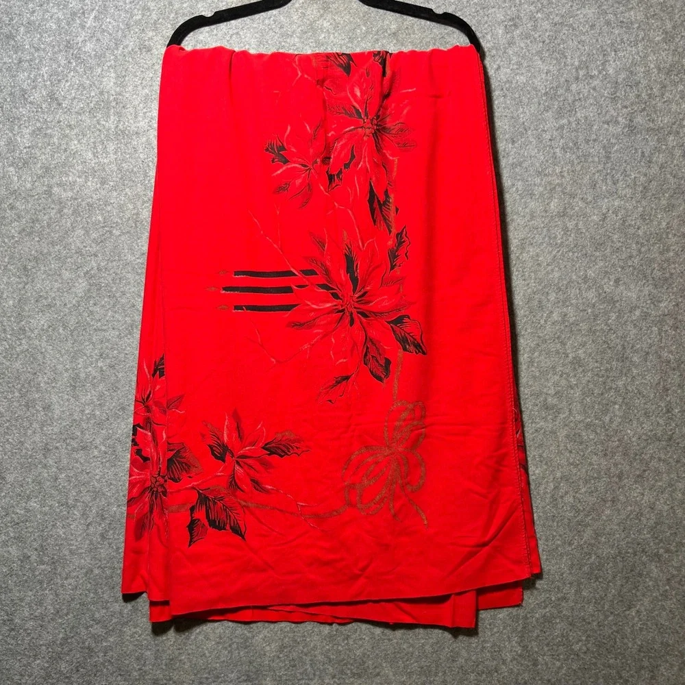 Vintage Christmas Poinsettia Tablecloth Red Black Gold 82x62 Mid Century MCM